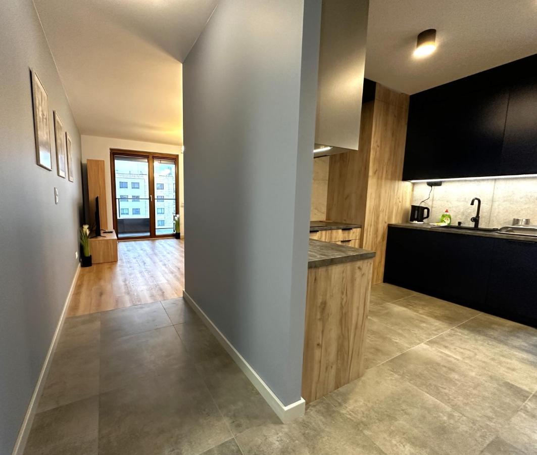 Apartament Lotnisko Chopina Warsaw Airport מראה חיצוני תמונה